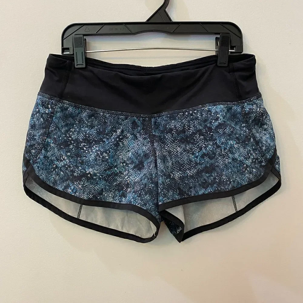 Lululemon Speed Up Short Women Size 2